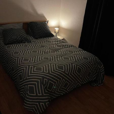 מולאן Maison Meublee Avec Parking מראה חיצוני תמונה