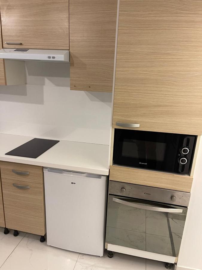 מולאן Maison Meublee Avec Parking מראה חיצוני תמונה