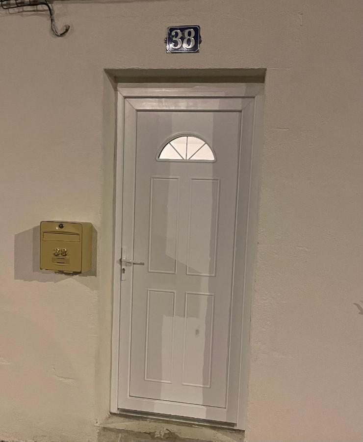 מולאן Maison Meublee Avec Parking מראה חיצוני תמונה